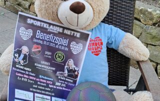 Benefiz Fußballspiel zugunsten der Deutschen Kinderhospiz Dienste in Dortmund